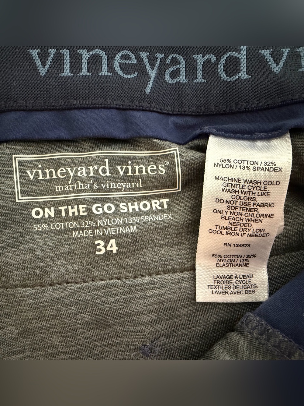 Vineyard Vines On The Go Shorts | Navy | Size 34 | 7” inseam - Picture 3 of 3